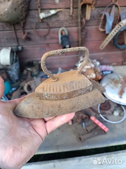 Старинный манжетный утюжок С подставкой