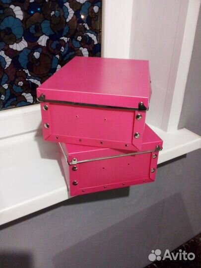 Две складные коробки пластик