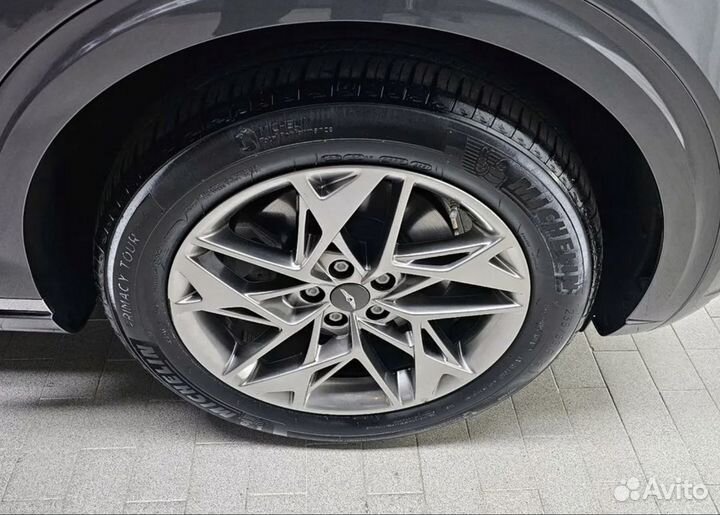 Genesis GV70 2.5 AT, 2021, 21 278 км