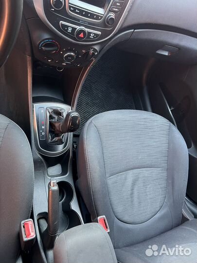 Hyundai Solaris 1.6 AT, 2016, 224 000 км