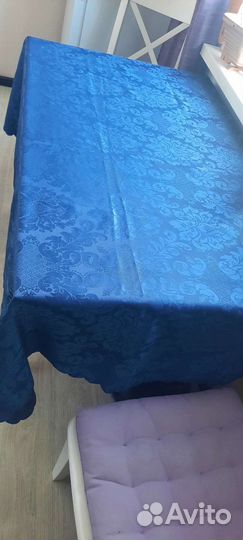 Скатерть большая, красивая