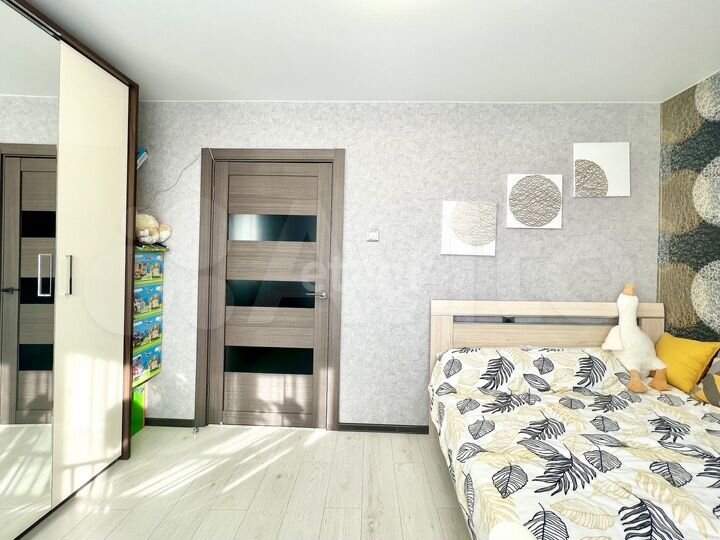 2-к. квартира, 58 м², 9/10 эт.