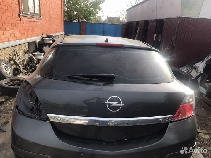 Крышка багажника на opel астра H