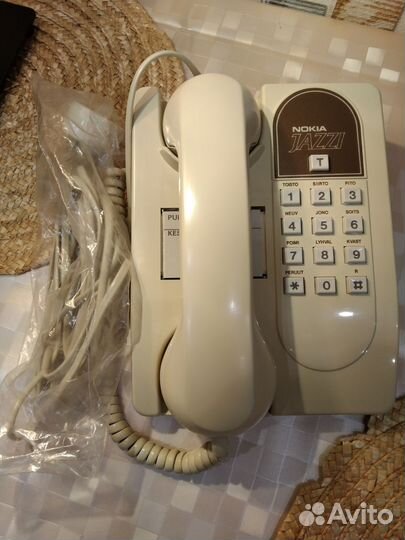 Стационарный телефон Nokia Jazzi