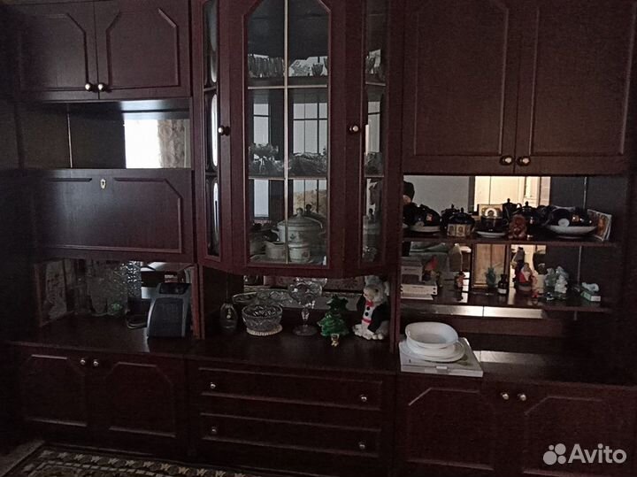 Стенка в гостиную бу