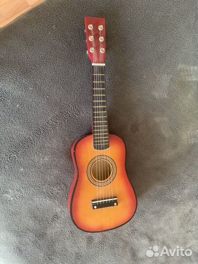 Детская гитара
