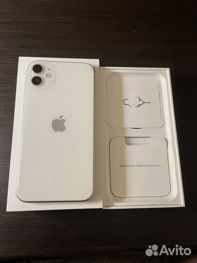 Продам iPhone 11(128)