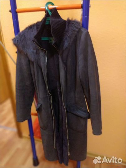 Пальто женское 42 44 зимнее с капюшоном