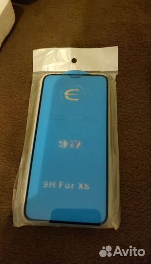 Защитное стекло iPhone x/xs и чехлы
