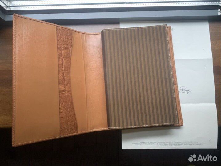 Винтажный ежедневник Trussardi