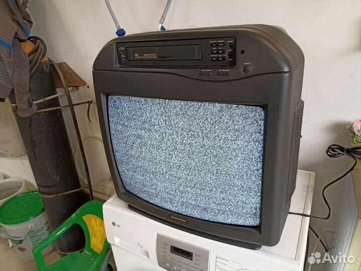 Видео двойка VHS