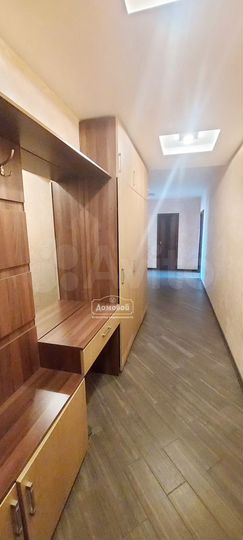 2-к. квартира, 80 м², 10/11 эт.