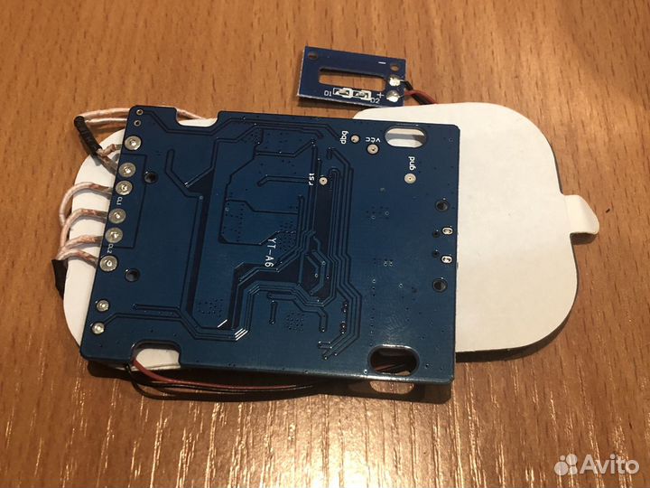 Беспроводная зарядка QI без корпуса