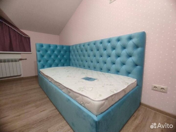 Кровать подростковая