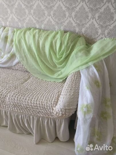 Ламбрекен на окно