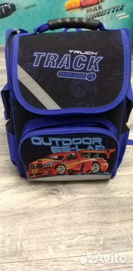 Портфель школьный для мальчика ортопедический