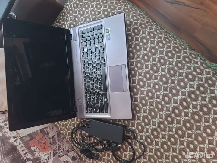 Ноутбук lenovo