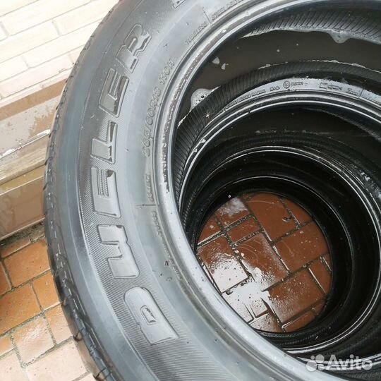 Bridgestone Dueler H/T 260/65 R18