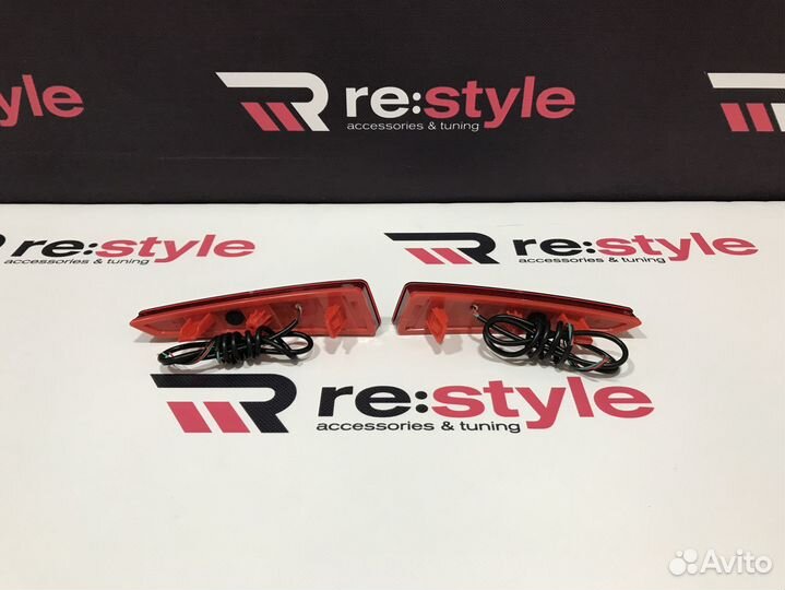 Фонари в задний бампер Lexus RX350