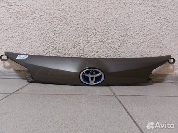 Toyota Rav 4 2016-2019 накладка на крышку багажник