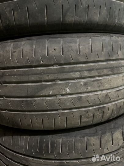 Continental ContiPremiumContact 5 215/55 R17 94V