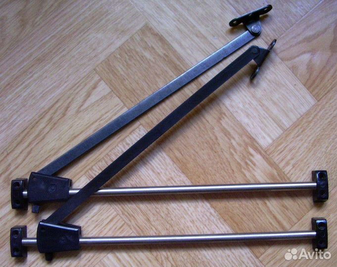 Полка от шкафа, крышка от стола, кронштейн мебельн