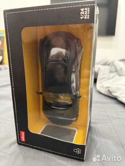 Машина металлическая 1 24 BMW новая