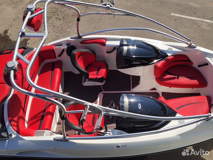 Катер BRP speedster 200