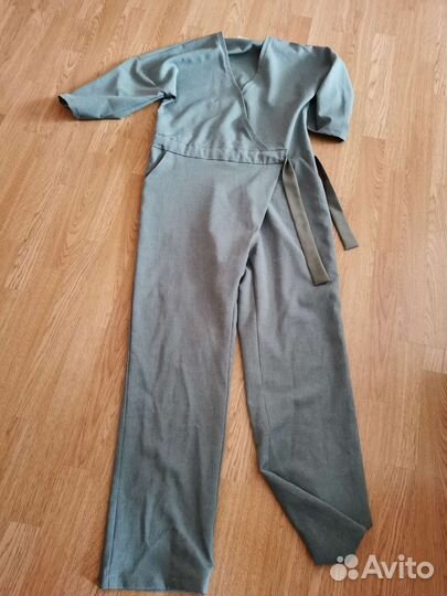 Комбинезон женский