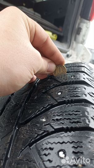Bridgestone Ice Cruiser 7000 235/65 R17 108T