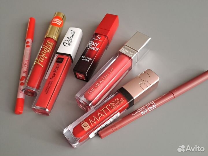 Набор косметики пакетом 3INA Vivienne Sabo Catrice