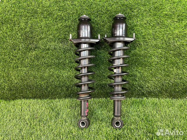 Амортизатор задний левый Toyota Sienta NCP81 1nzfe