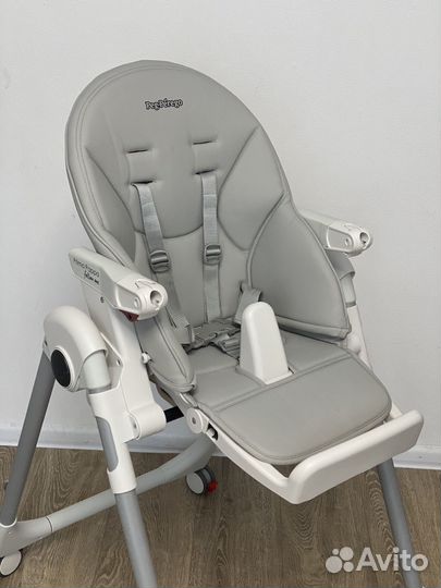 Детский стульчик для кормления peg perego