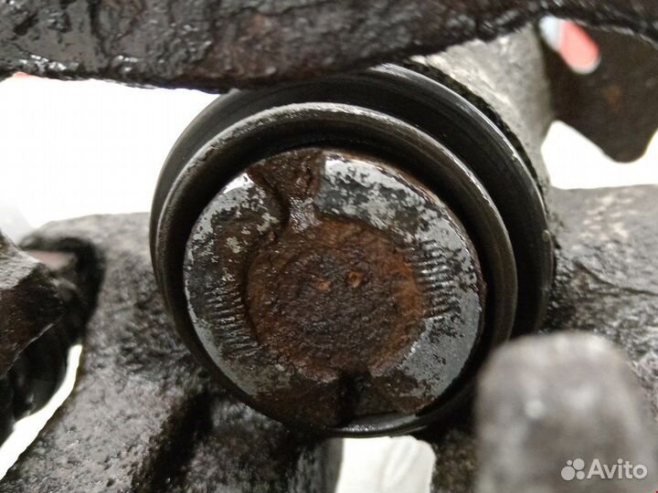 Суппорт задний левый для Volkswagen Passat 5 GP