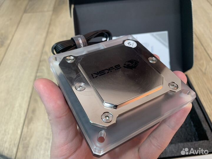 Водоблоки CPU и памяти (озу)