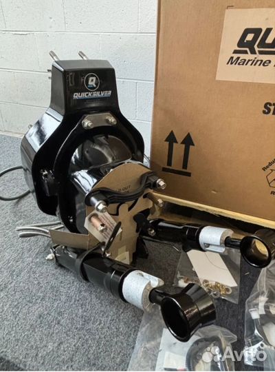 Транцевая сборка Mercruiser bravo