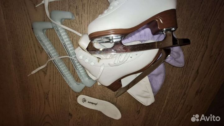 Коньки фигурные детские профессиональные