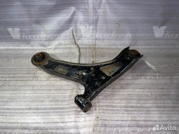 Рычаг подвески передний правый Suzuki (Сузуки)