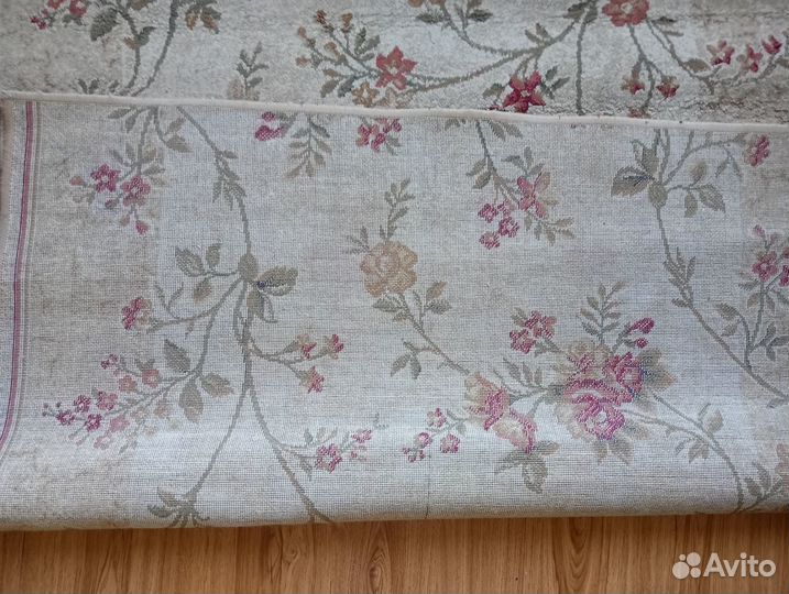 Небольшой ковер 118*157см