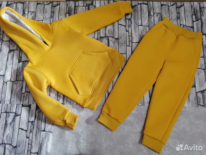 Костюм детский. Трех нитка на флисе