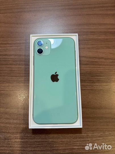 iPhone 11, 64 ГБ
