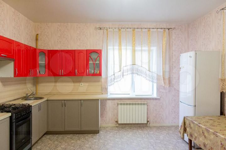 Дом 212 м² на участке 6 сот.