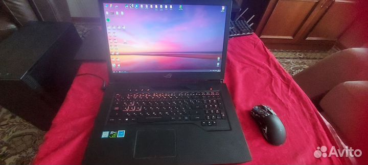 Ноутбук asus rock gl703v