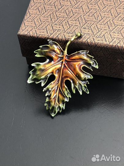 Винтажная брошь HAR американская бижутерия Винтаж