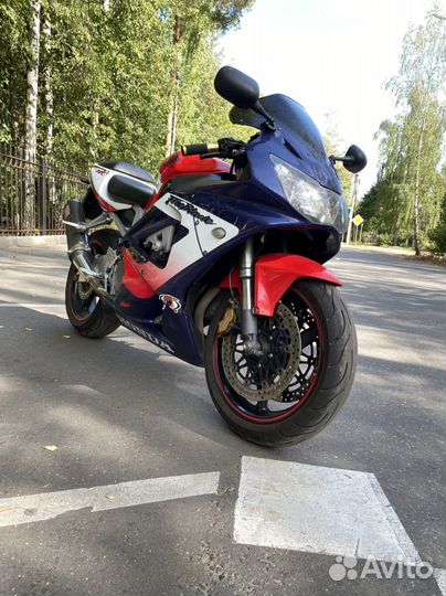 Honda cbr 929 rr
