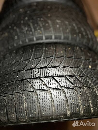 Triangle Snowlink PL02 235/40 R18 95R