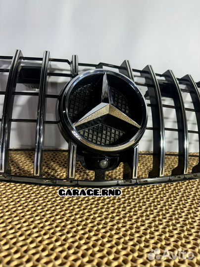 Решетка радиатора Mercedes -Benz GL 166