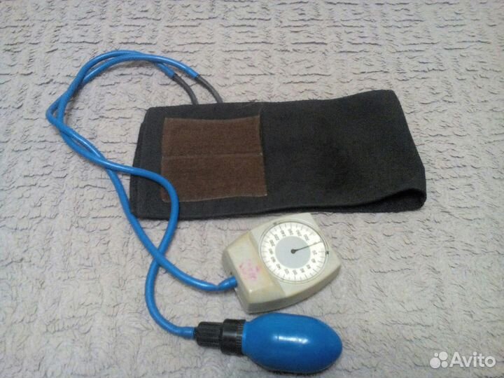 Прибор для измерения давления