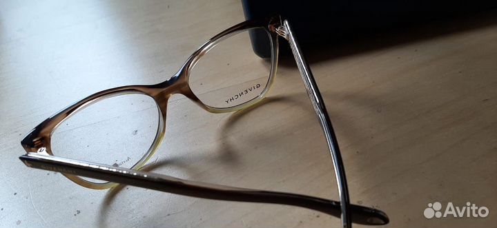 Оправа givenchy