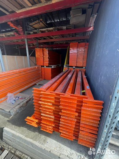 Фронтальный стеллаж